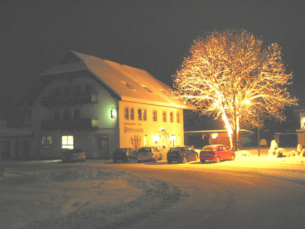 Landgasthof Pfeffermuehle Kotschach-Mauthen Exteriér fotografie